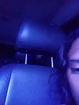 loveofpetitegirls34 online show from April 20, 8:54 pm