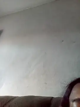 loveofpetitegirls34 online show from February 13, 4:29 pm