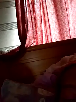 loveofpetitegirls34 online show from February 16, 5:28 am