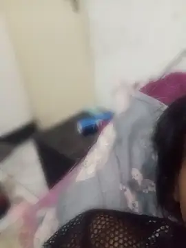 loveofpetitegirls34 online show from April 18, 7:33 am