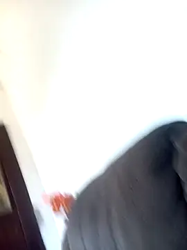 loveofpetitegirls34 online show from March 19, 11:10 am