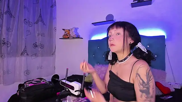 Gemma honey online show from March 3, 1:07 pm