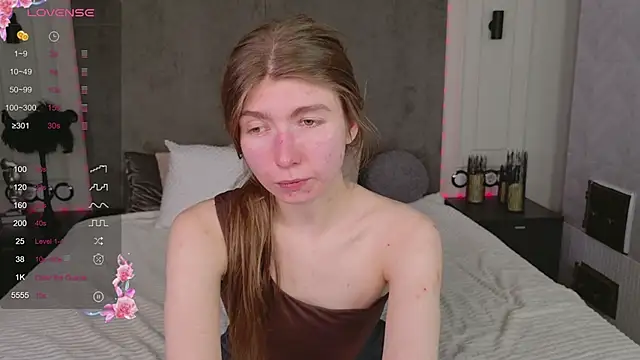 Bubble Chloe online show from March 6, 2:23 pm