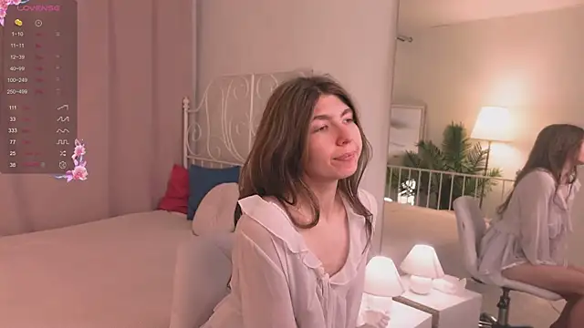 Bubble Chloe online show from March 9, 2:09 pm