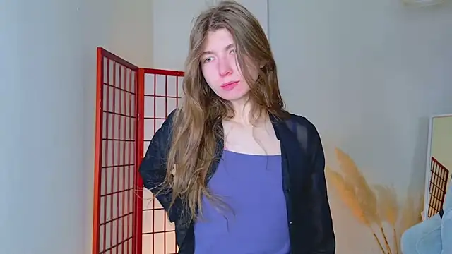 Snapshot of Bubble_Chloe chatting on February 5, 6:09 am Bubble Chloe online show from February 5, 6:09 am