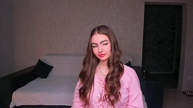 Antheainprime online show from February 5, 3:19 pm