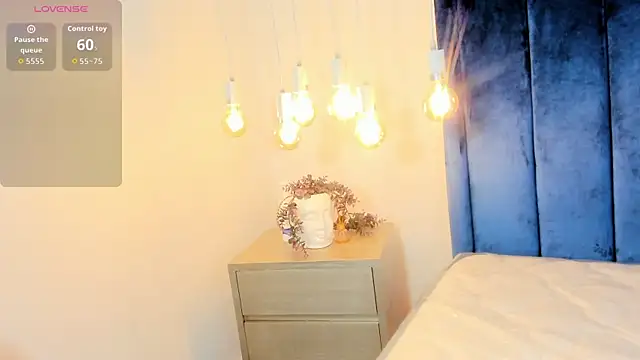 fatimarab   online show from March 20, 3:51 am