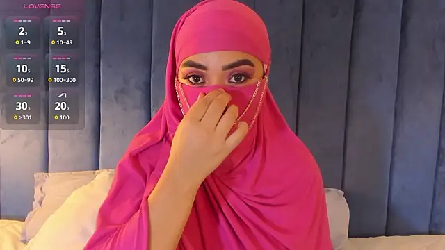 fatimarab   online show from February 19, 3:36 am