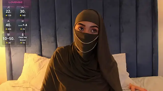 fatimarab   online show from February 8, 2:42 am