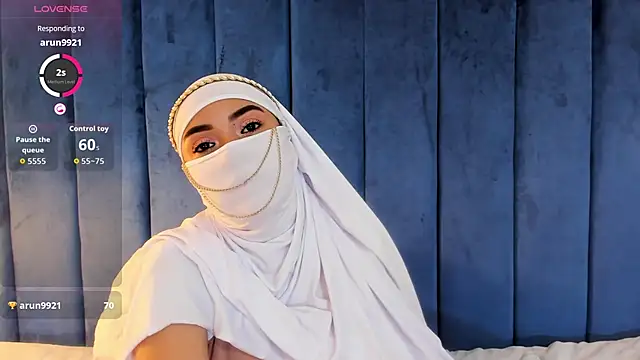 fatimarab   online show from February 21, 3:41 am