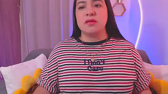 isabum  online show from March 12, 3:49 pm