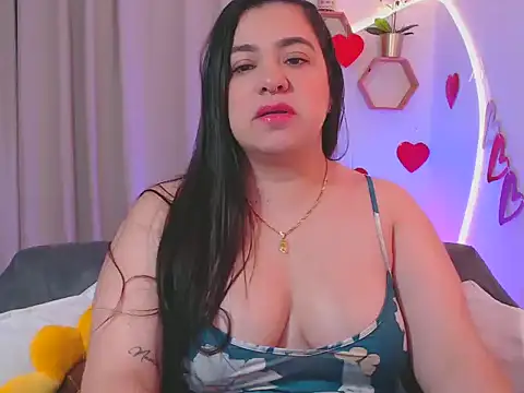 isabum  online show from February 26, 12:05 pm