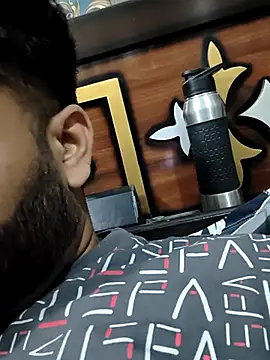 MrCurioX online show from April 12, 7:55 am