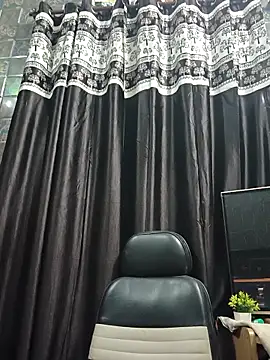 MrCurioX online show from March 14, 3:18 pm