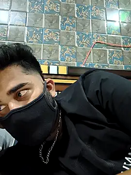 MrCurioX online show from April 15, 2:43 pm