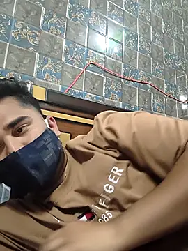 MrCurioX online show from April 1, 3:09 pm