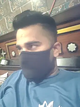 Snapshot of MrCurioX chatting on February 14, 5:46 pm MrCurioX online show from February 14, 5:46 pm