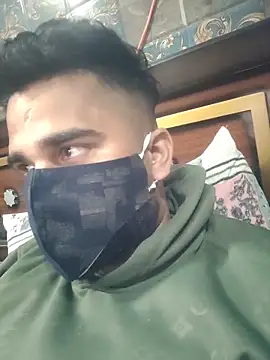 Snapshot of MrCurioX chatting on February 19, 4:04 pm MrCurioX online show from February 19, 4:04 pm