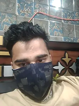 Snapshot of MrCurioX chatting on February 5, 4:36 pm MrCurioX online show from February 5, 4:36 pm