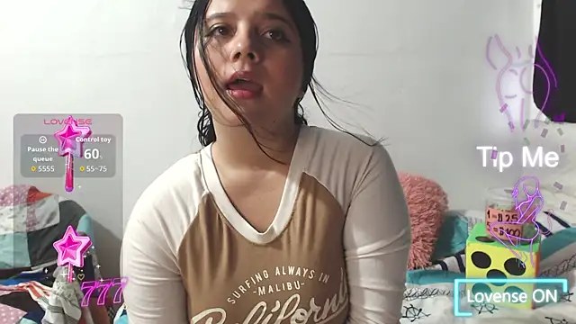 Salome Vivas online show from April 7, 10:22 pm