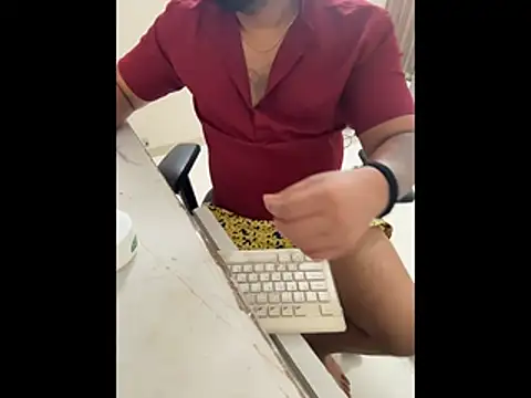 Rah0091 online show from March 5, 7:49 am