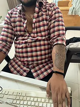 Snapshot of Rah0091 chatting on February 18, 8:55 am Rah0091 online show from February 18, 8:55 am