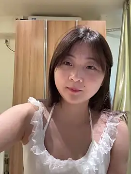 LXR77887 online show from April 13, 8:29 am