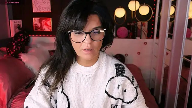 RikaCoutts online show from February 10, 8:30 pm