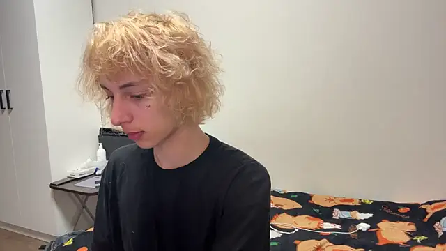 Fred bucks online show from April 3, 5:08 pm