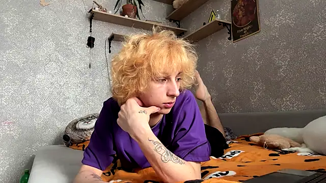 Snapshot of Fred_bucks chatting on March 3, 8:10 am Fred bucks online show from March 3, 8:10 am