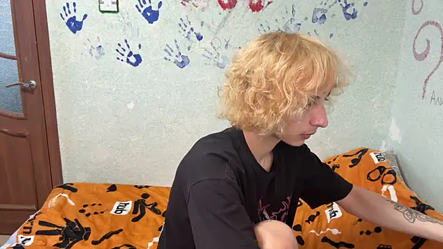 Fred bucks online show from April 7, 3:14 pm