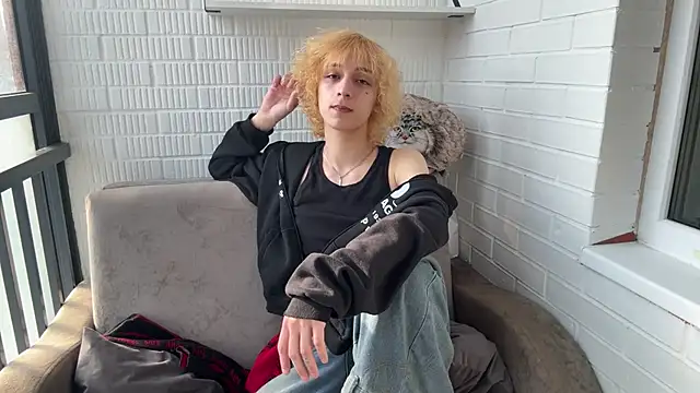 Fred bucks online show from March 13, 10:53 am