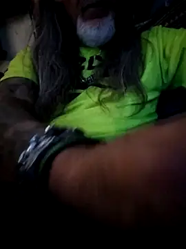 PastingForgiver online show from April 12, 7:11 am