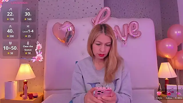 AlexaFoxx  online show from February 19, 12:57 pm