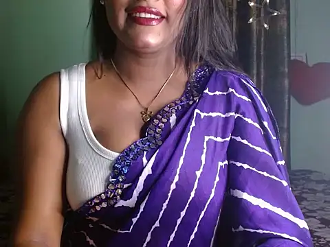 LIZNA 0 online show from April 14, 6:13 pm