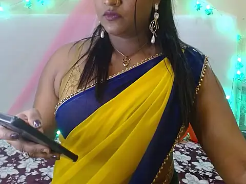 Snapshot of LIZNA_0 chatting on February 24, 6:20 pm LIZNA 0 online show from February 24, 6:20 pm