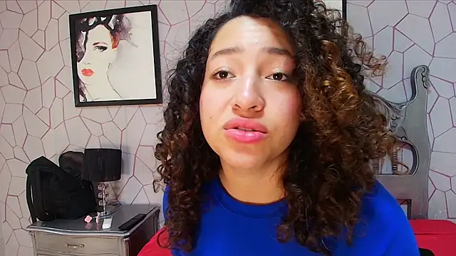 meganrousx online show from April 4, 12:45 pm