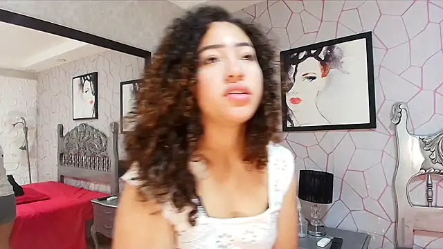 meganrousx online show from April 7, 11:56 am