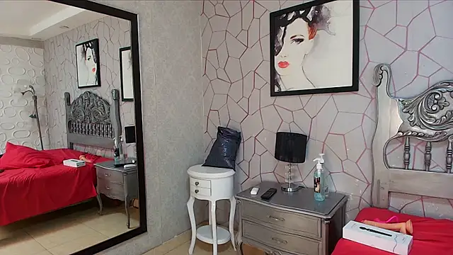 meganrousx online show from March 29, 12:51 pm