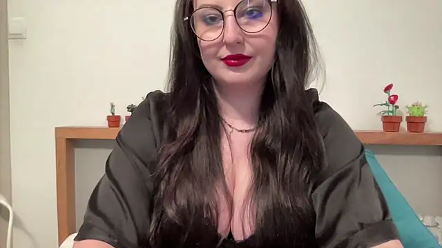 Snapshot of DorothyJoy chatting on April 24, 12:18 pm DorothyJoy online show from April 24, 12:18 pm