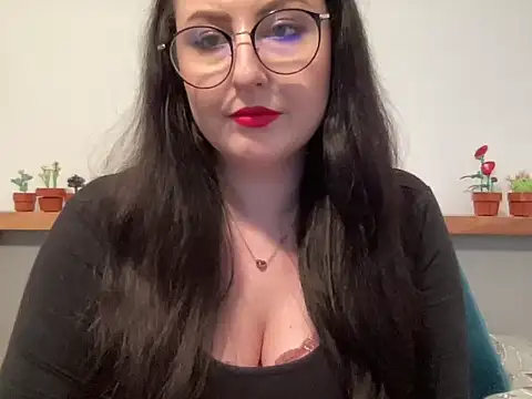 Snapshot of DorothyJoy chatting on February 17, 1:19 pm DorothyJoy online show from February 17, 1:19 pm