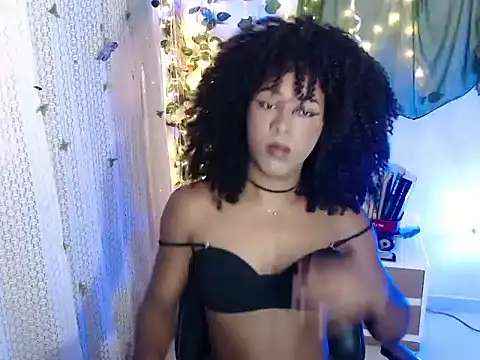 Snapshot of zafiro_blu chatting on March 27, 1:23 pm zafiro blu online show from March 27, 1:23 pm