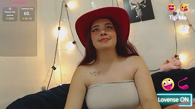 CarolRousee online show from March 16, 7:38 pm