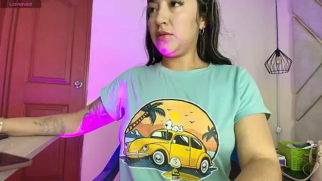 Dahiana Dmour  online show from April 15, 12:53 pm