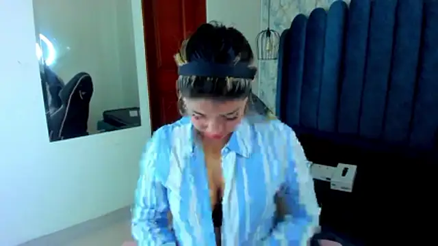 Dahiana Dmour  online show from April 14, 12:43 pm