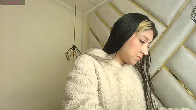 Dahiana Dmour  online show from April 7, 12:51 pm