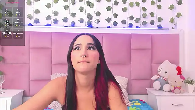 LeslieCute69 online show from February 23, 7:25 pm