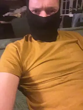 Snapshot of Kylxxx8 chatting on February 2, 10:20 pm Kylxxx8 online show from February 2, 10:20 pm