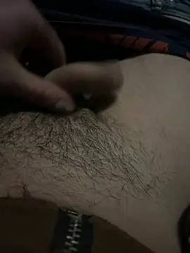 Snapshot of Kylxxx8 chatting on February 15, 5:08 am Kylxxx8 online show from February 15, 5:08 am