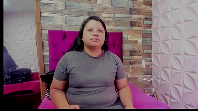 Carolina-Lenon online show from February 10, 6:29 pm